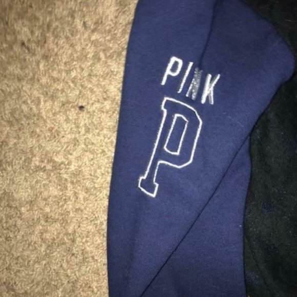 VICTORIAS SECRET STADIUM JACKET   RARE - Picture 3 of 4